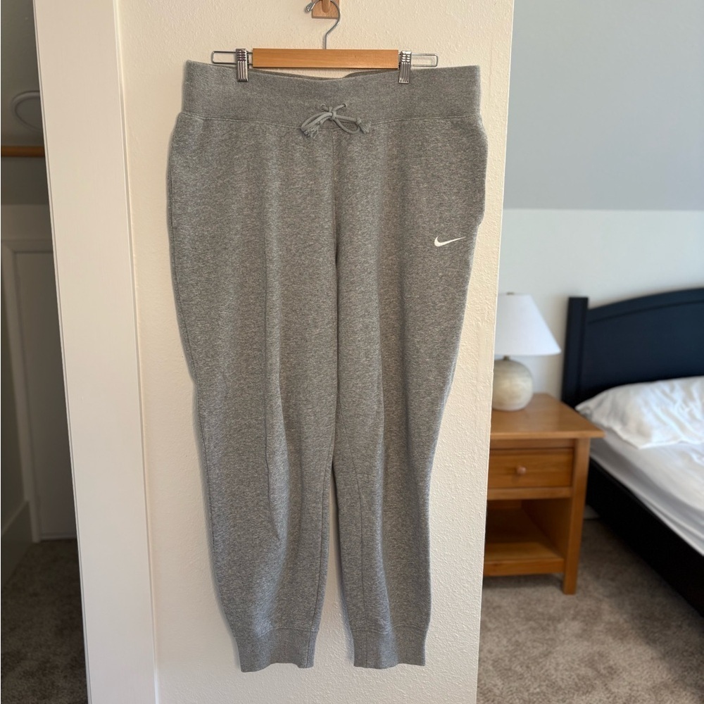 Nike Wonens Light Gray Joggers XL - Picture 6 of 9